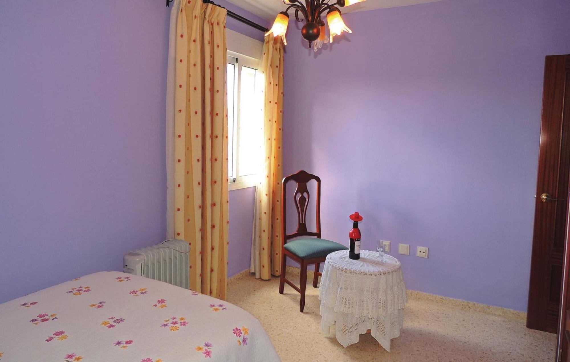 3 Bedroom Nice Apartment In Jerez De La Frontera Kültér fotó