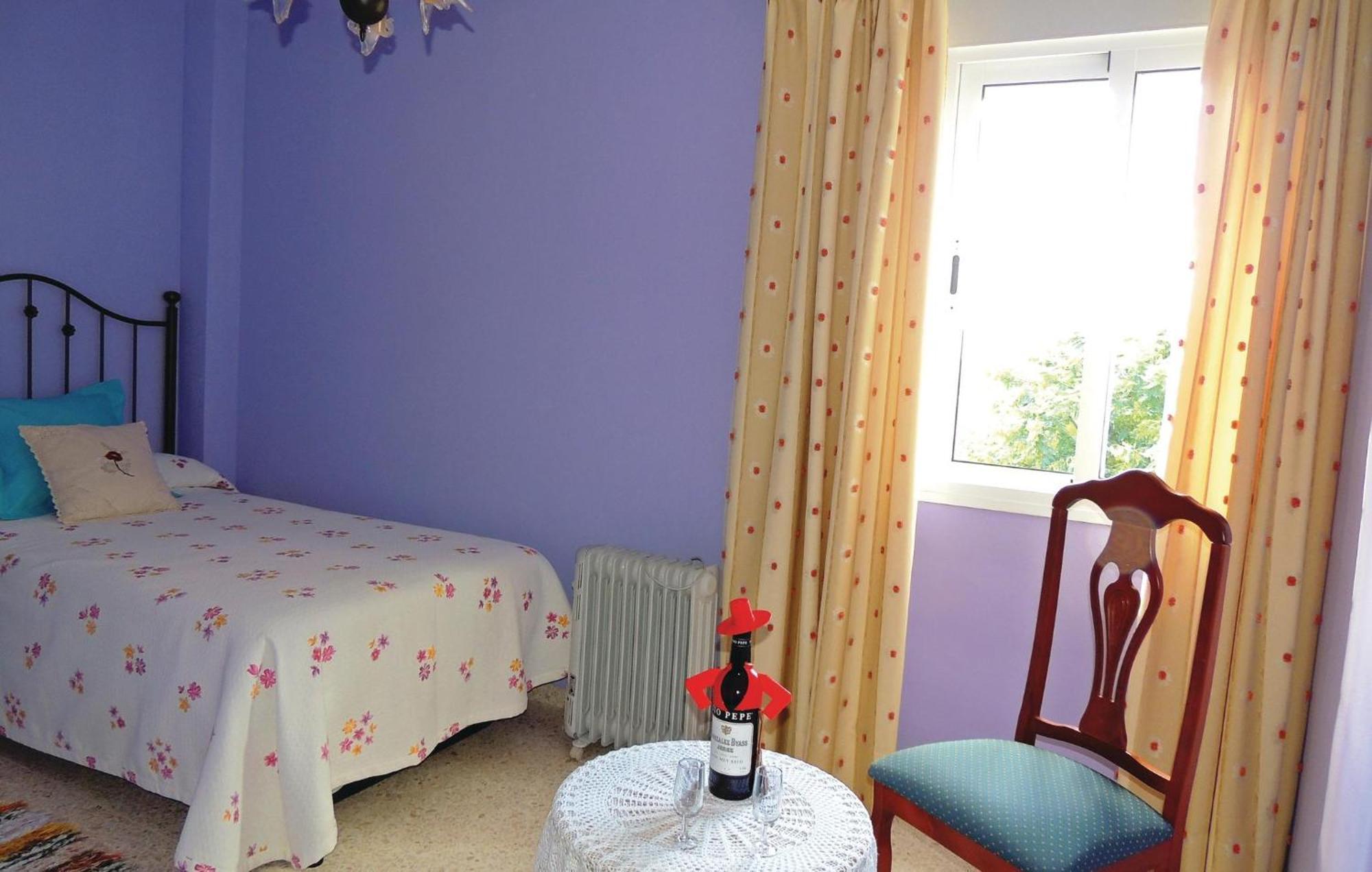 3 Bedroom Nice Apartment In Jerez De La Frontera Kültér fotó